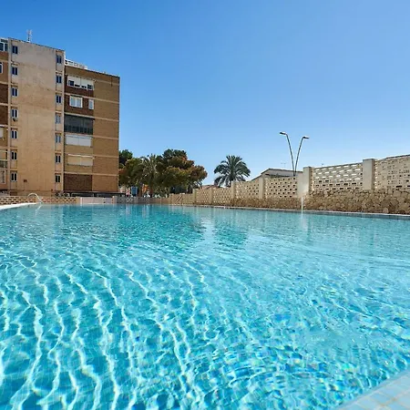 Espanhouse Margaret * Oriola (Orihuela)